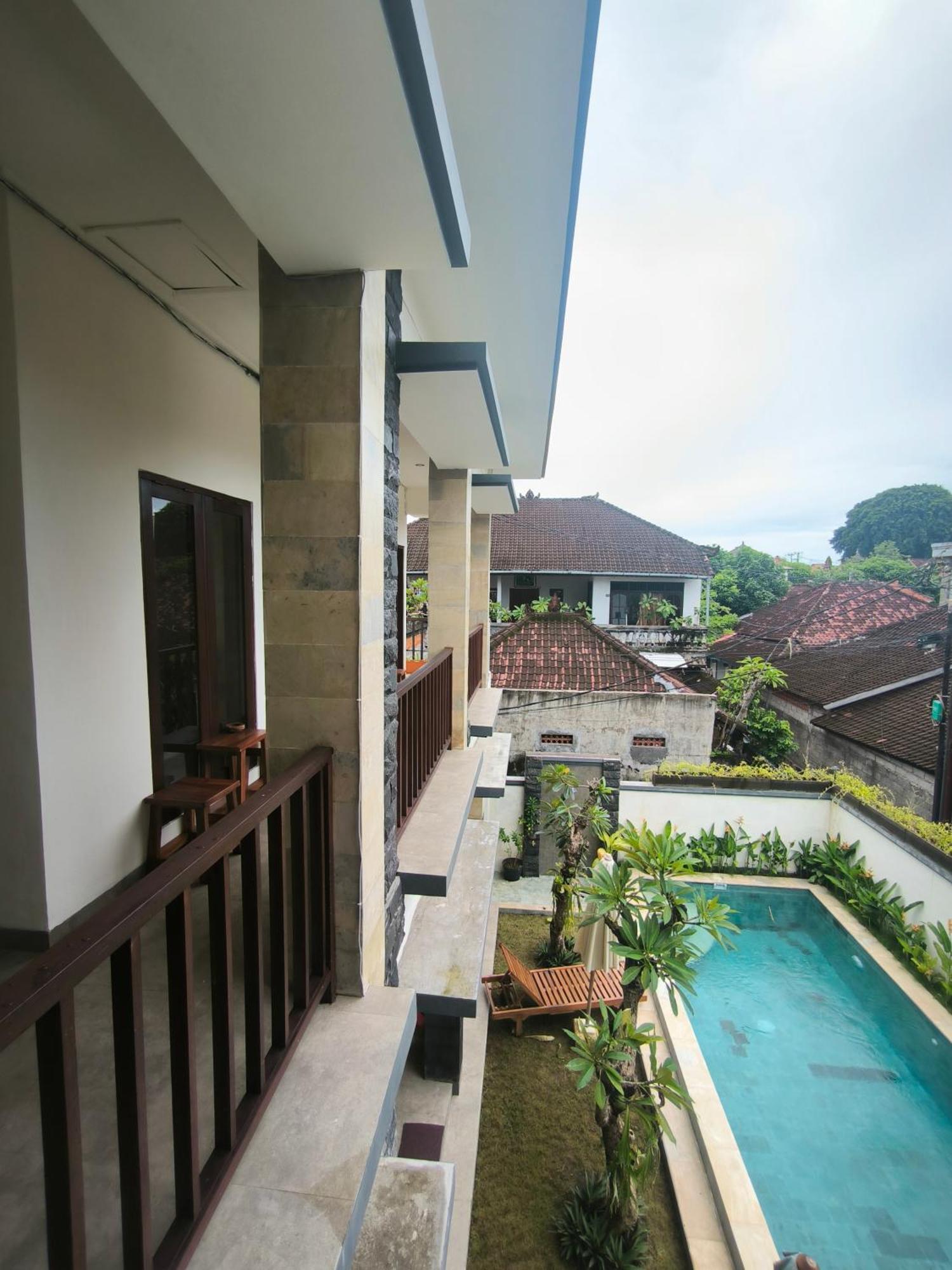 Ken Ken Guest House Seminyak  Exterior photo