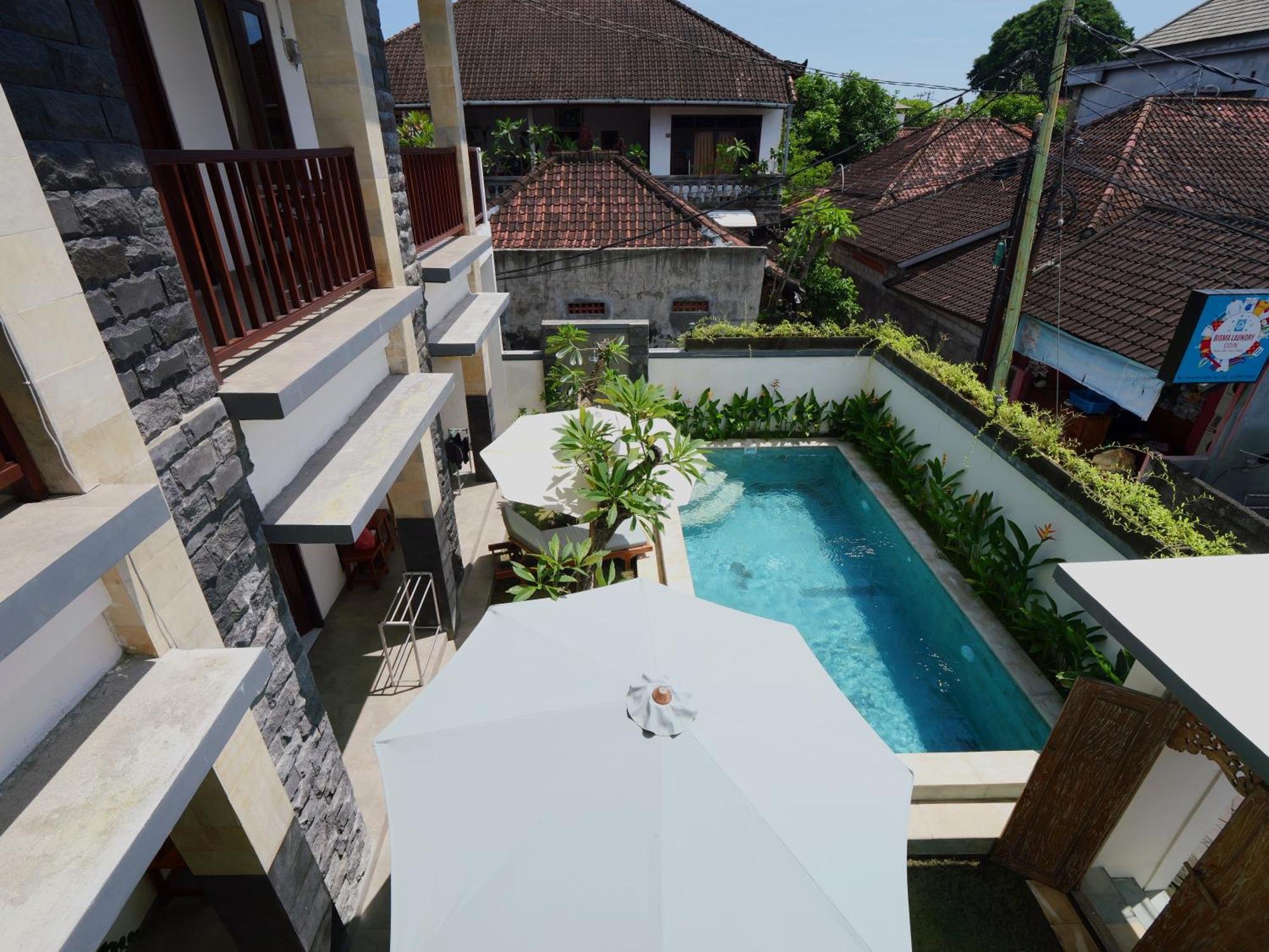 Ken Ken Guest House Seminyak  Exterior photo